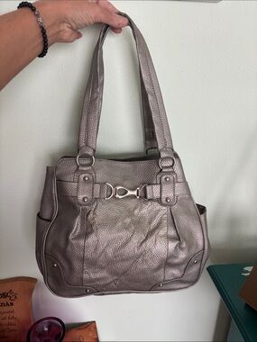 Large D’margeani silver  pebbled leather shoulder bag